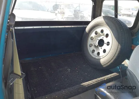 1993 Suzuki Sidekick Ja/Jx/Jlx из США, поврежденный, VIN 2S3TA01C2P6404018